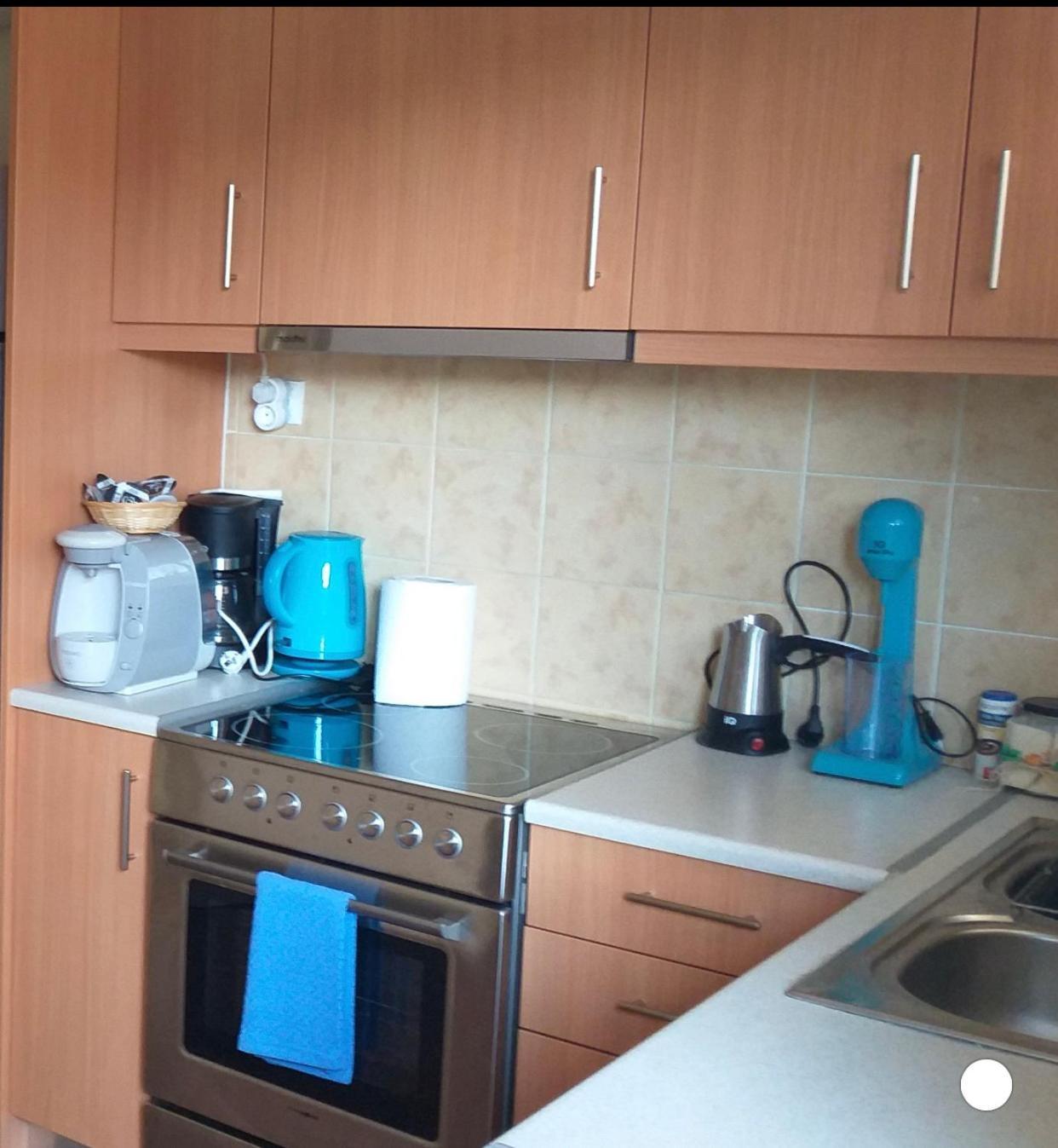 Harokopio Apartment In Athena Bagian luar foto