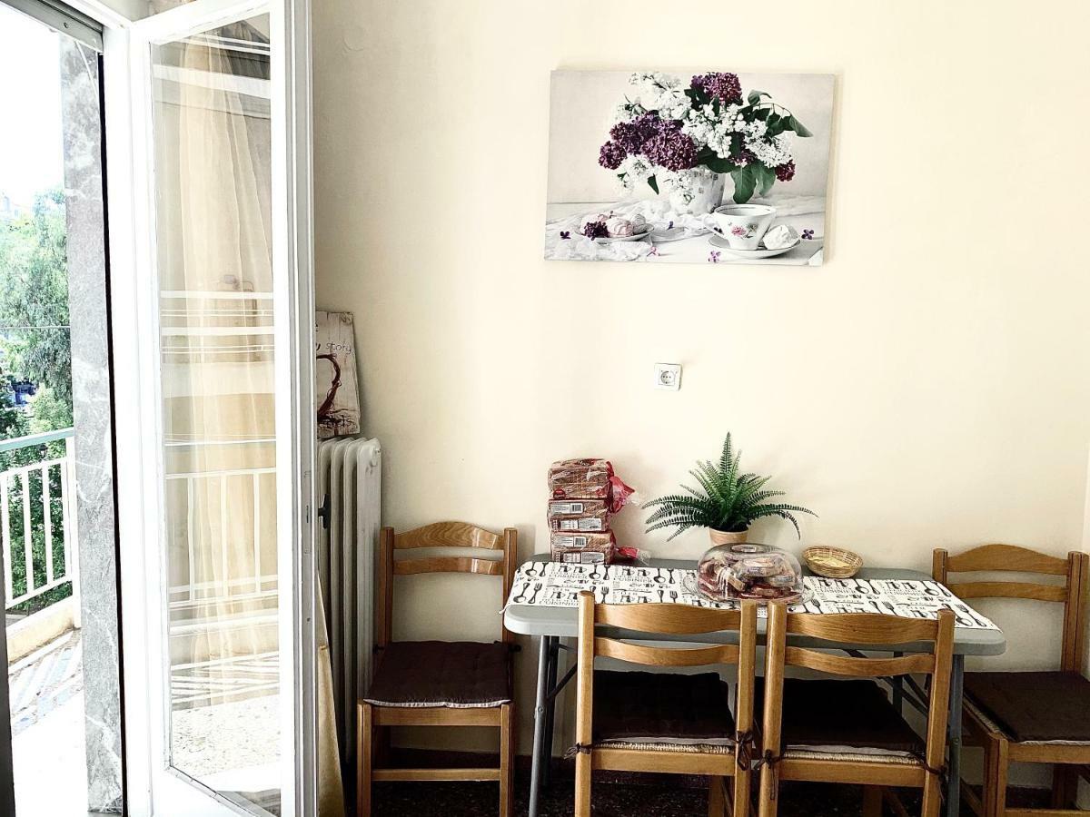 Harokopio Apartment In Athena Bagian luar foto